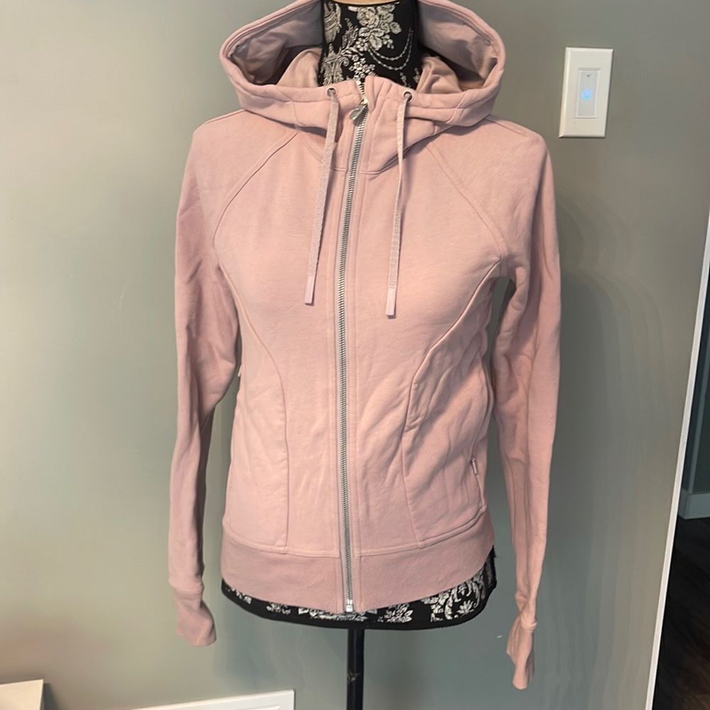 Lululemon Huddle & Hustle size 4 Zipup Sweater